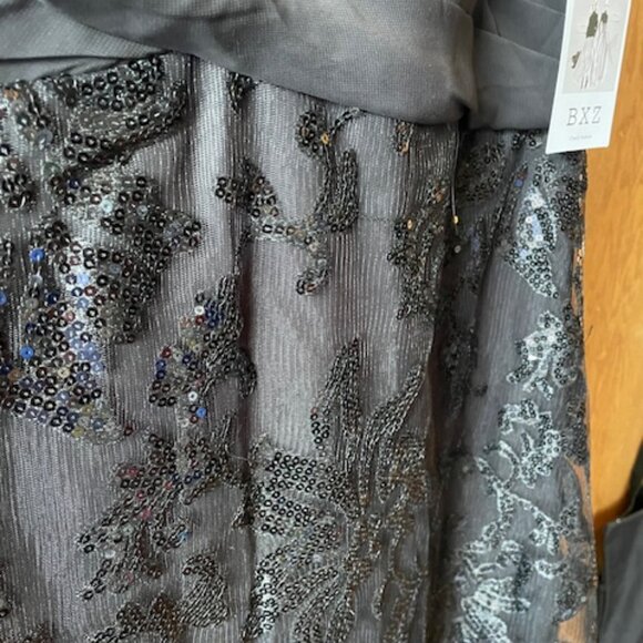 Black Formal Plus 28W Sparkly Sequin Lace  Dress Long Pleated V-Neck - Picture 4 of 5